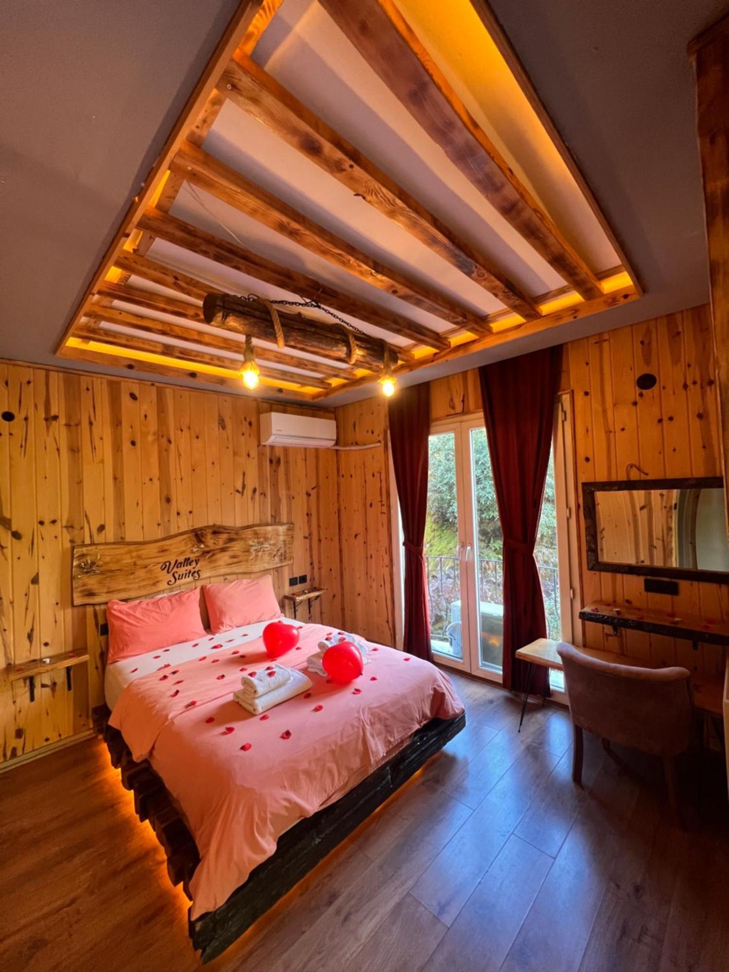 Valley Suit Otel รีเซ ภายนอก รูปภาพ