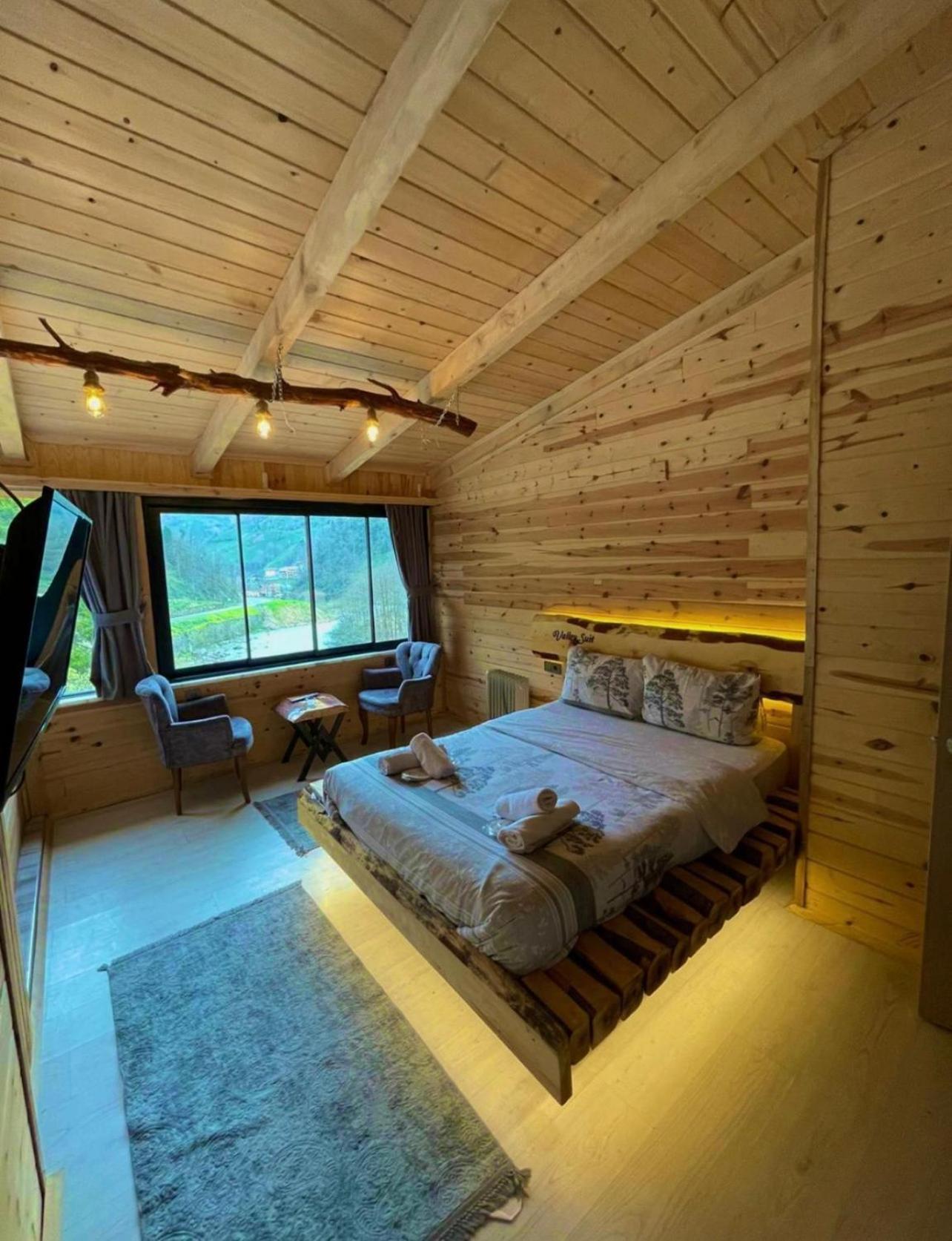 Valley Suit Otel รีเซ ภายนอก รูปภาพ