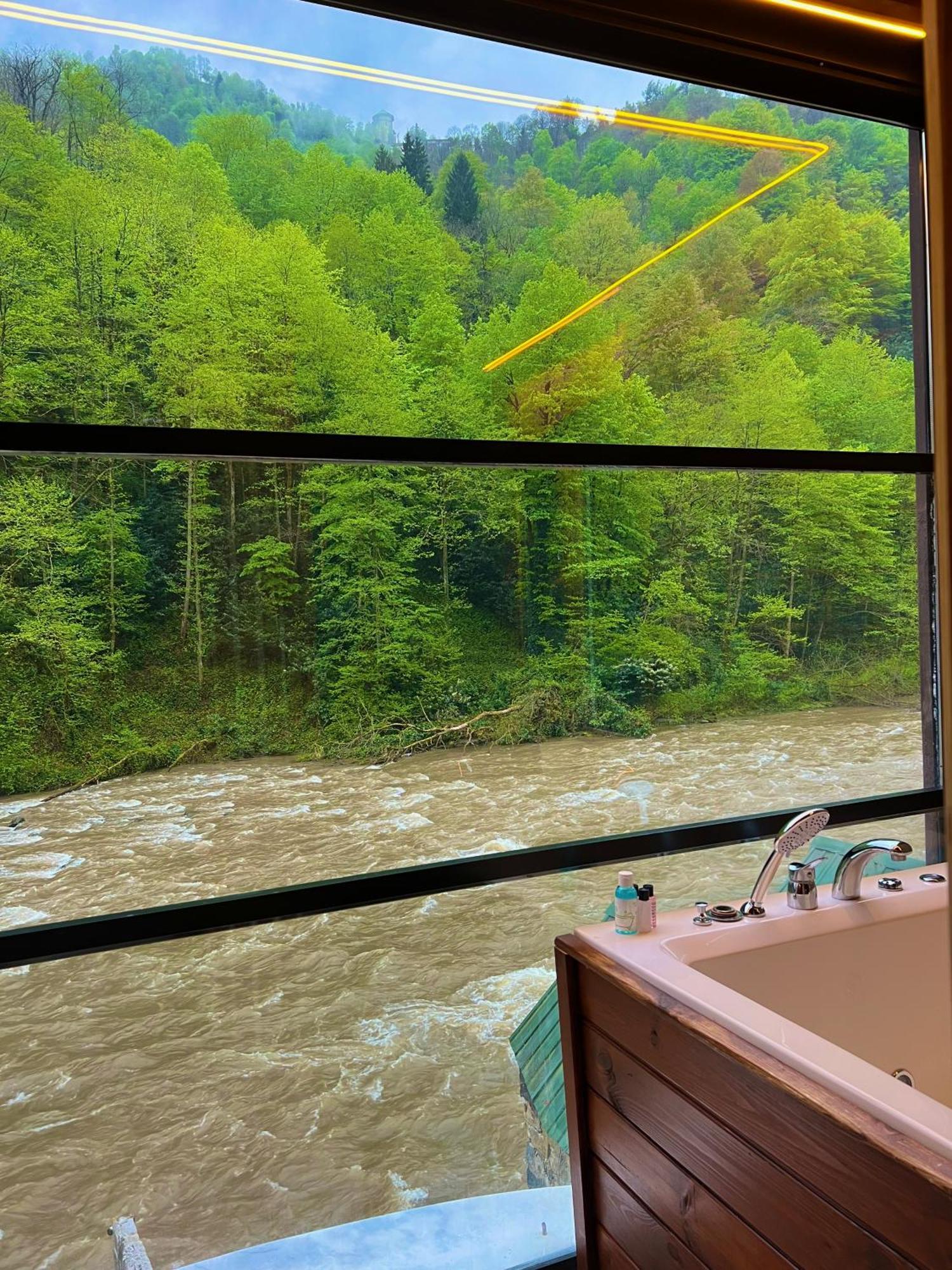 Valley Suit Otel รีเซ ภายนอก รูปภาพ